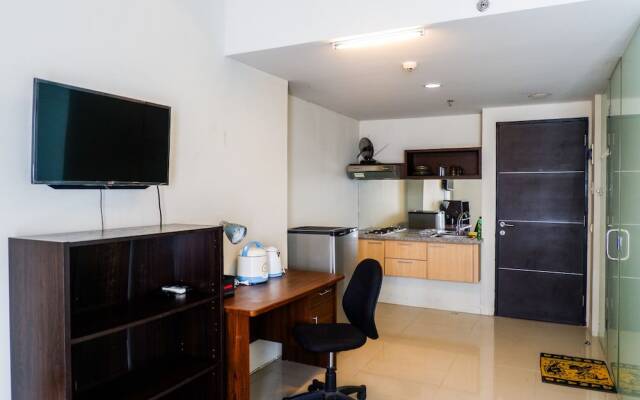 Studio Suite Room at The Square Apartment