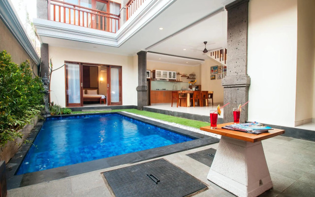 Green three bed room villa private pool