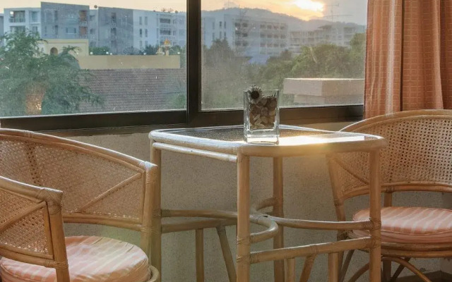 Takiab Beach Resort