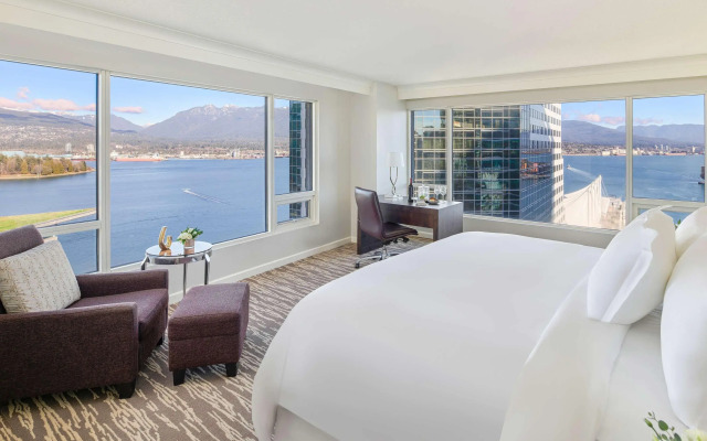 Fairmont Waterfront