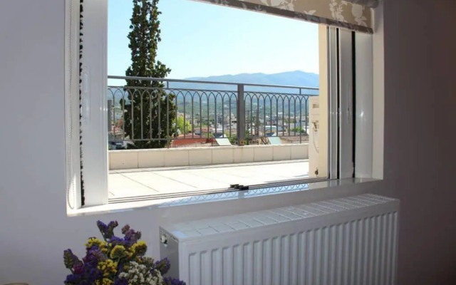 New independent loft, 360⁰ view, 5' beach/center