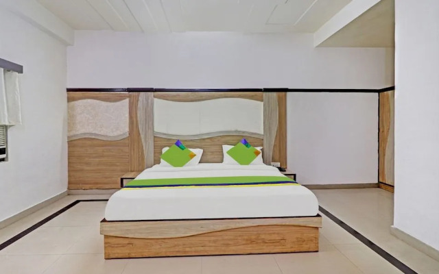Treebo Trend Hotel Golden Bird