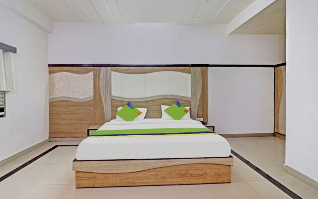Treebo Trend Hotel Golden Bird