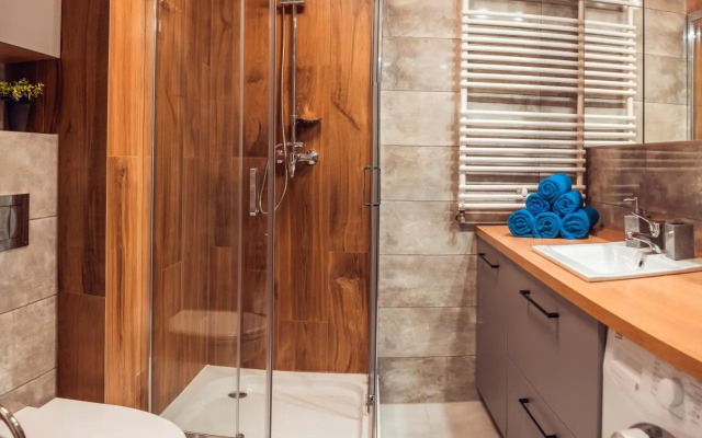 Apartament Niebieski - Okrzei (Garaż, Targi)