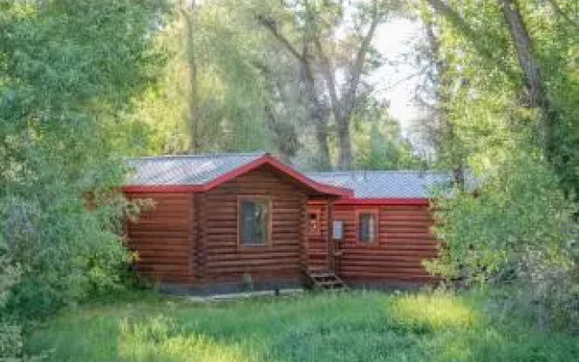 Teton Valley Cabins