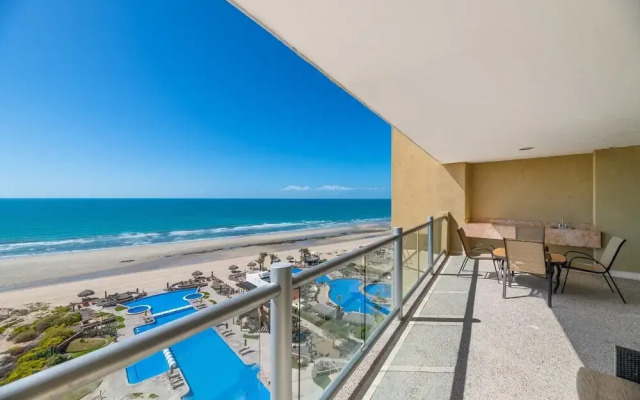 Encanto Living 0901 -2BR by Kivoya