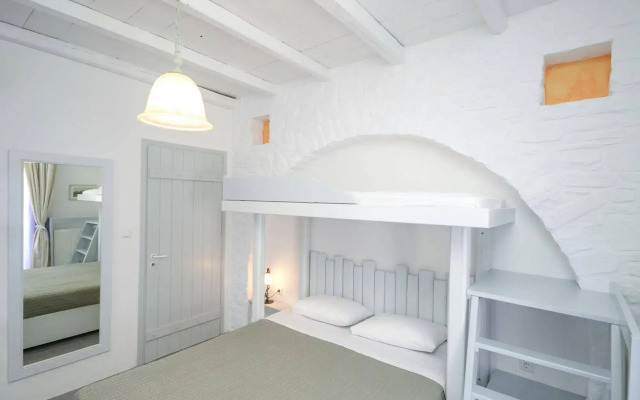 Santa Katerina Studios & Apartments