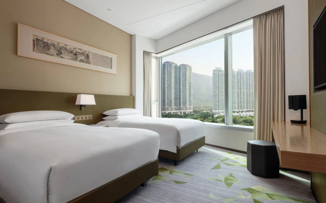 Sheraton Hong Kong Tung Chung Hotel