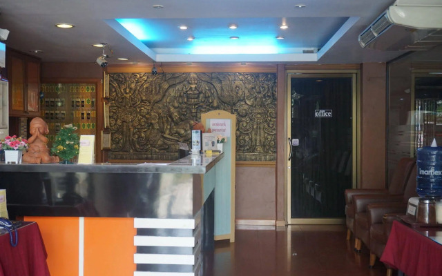 Bangkok Travel Suites
