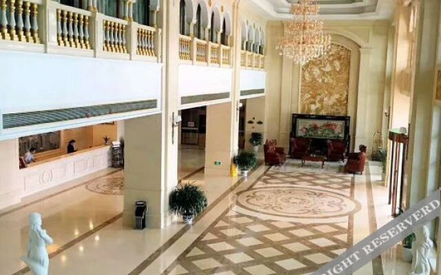 Vienna International Hotel (Huai'an Municipal Government Hexia Ancient Town)