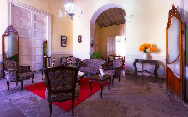 Casa Colonial Betty Saavedra