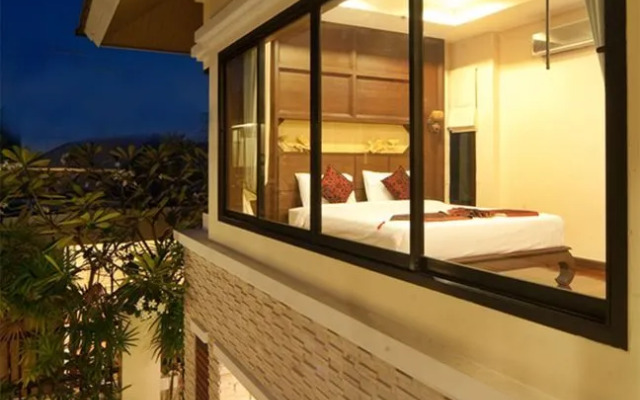 Natcha Pool Villa Pattaya