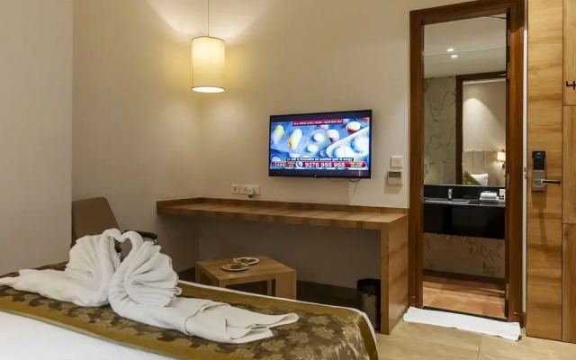 Celebrant Hotel
