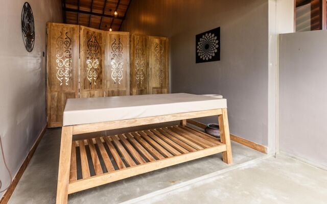 BK Beach Boutique Hotel - Hikkaduwa