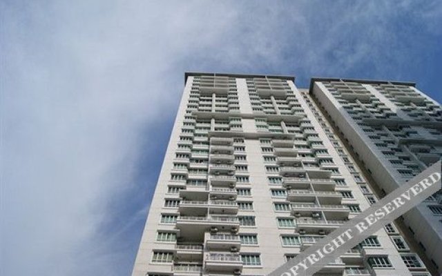 YYK 1Borneo Condominium