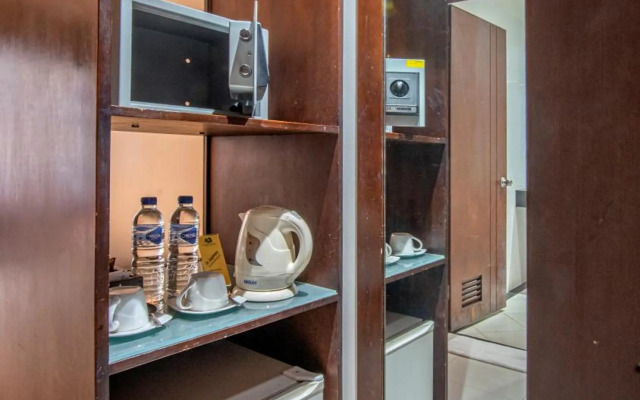 Jambuluwuk Oceano Seminyak Hotel