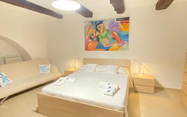 ChSuite & PrivateParking - Corso 18 Agosto - Apartment