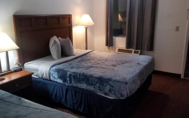OSU 2 Queens WI-FI Hotel 222 Booking