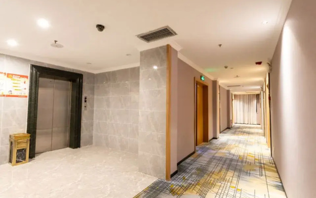 New silesia hotel