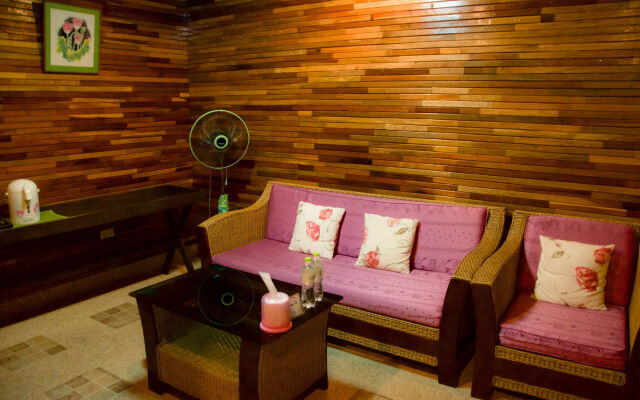 Baan Soontree Resort