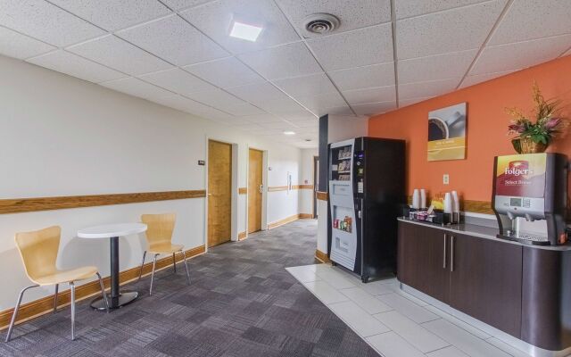 Red Roof Inn Greencastle South – Cloverdale