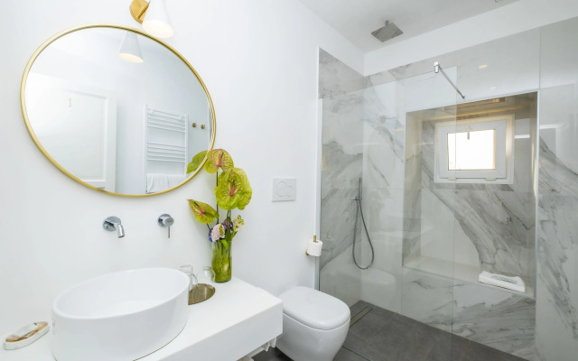 The Vista Rooms  Terrace