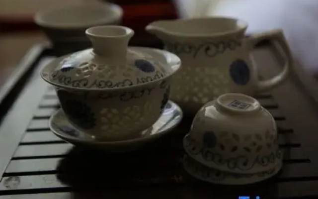 Pu'er Shihoude Inn