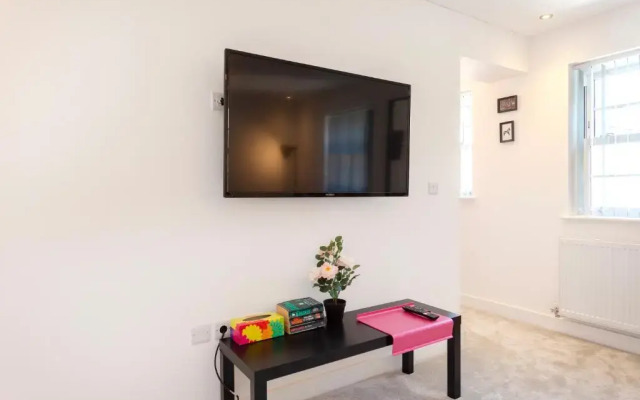 Westgate Hömli Estate