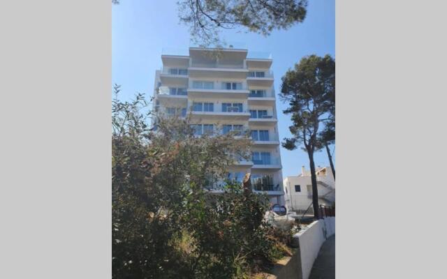 Sea apartment 1C with pool , 150 meters Canyamel Beach