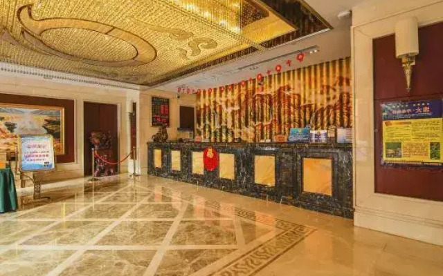 Yangfeng Yiju Hotel