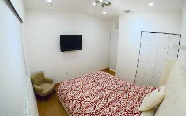 4BR 3BA Homestead Townhome by ASVR-1490