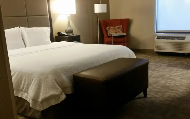 Hampton Inn Garden City