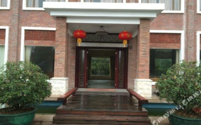 Longtian Hostel