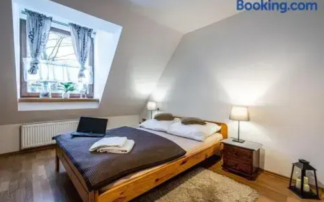 Willa Cicha Woda III