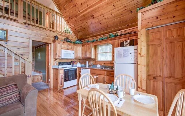 Cubs Cove - One Bedroom Cabin