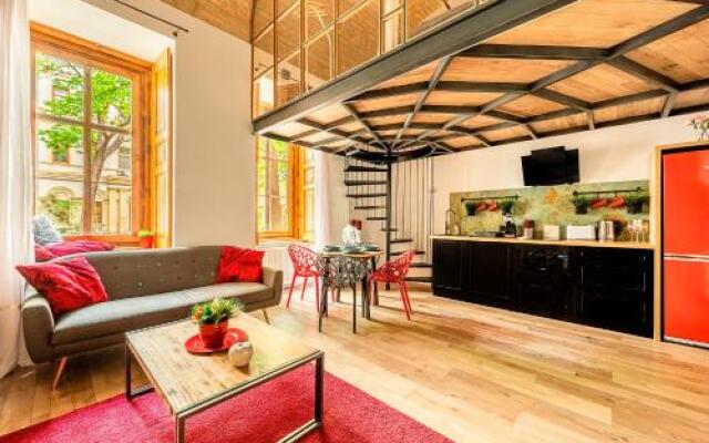 Liszt Designer 2Bedroom Center Apartment