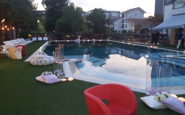 Ariha Hotel