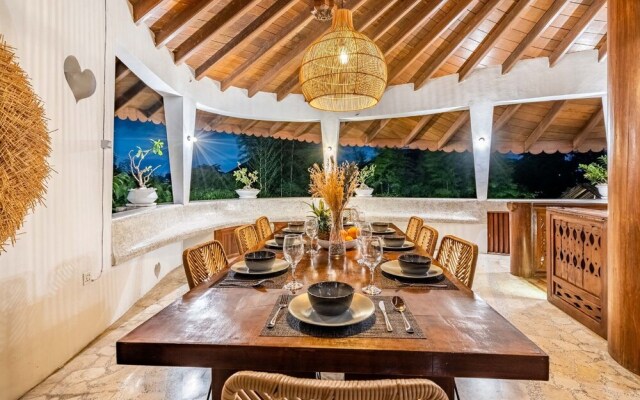 AV Villa Canggu Hearts