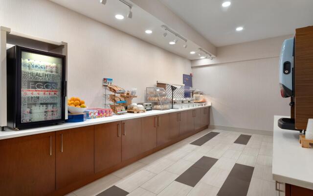 Holiday Inn Express Inn & Suites Searcy by IHG