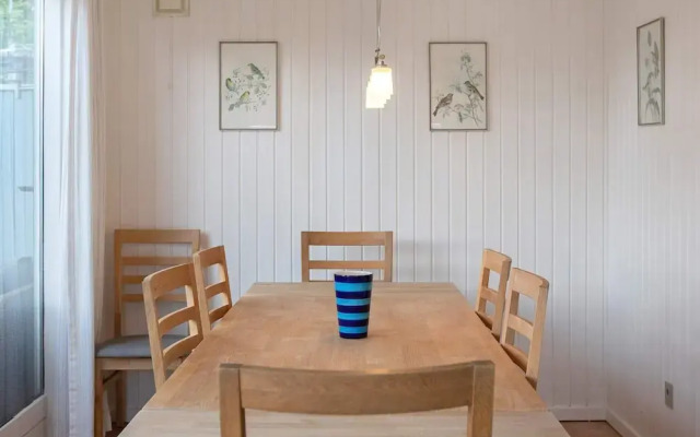 9 Person Holiday Home in Vaeggerlose
