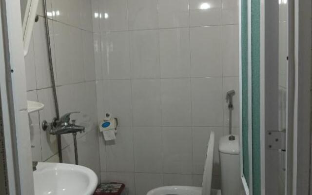 Peaceful Homestay Ha Long