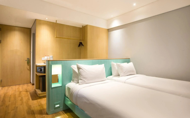 Santika Premiere Hotel Garut