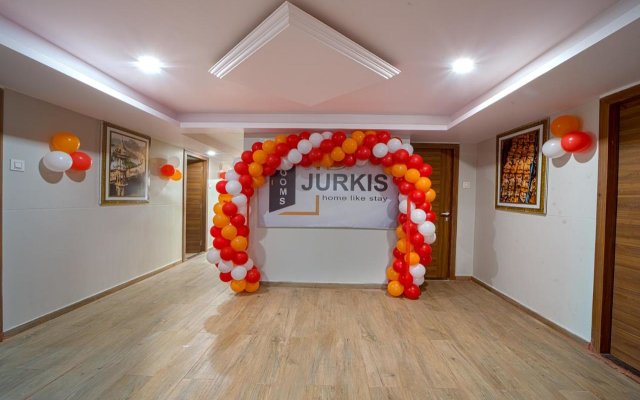 Hotel Jurkis, Kolhapur