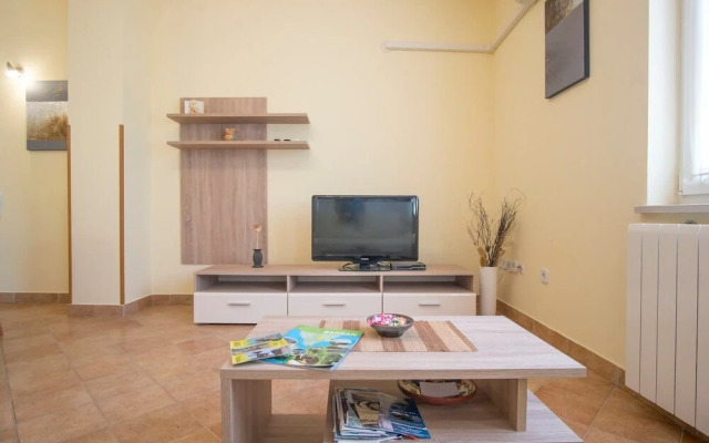 Marinko - With Pool - A1