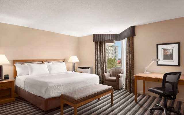 Baymont Inn by Wyndham Farmington