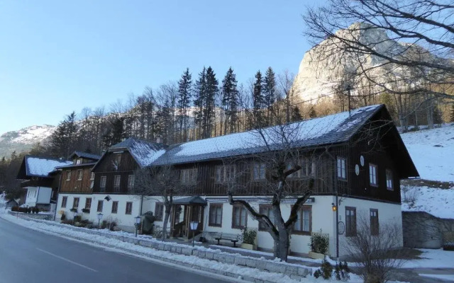 Pension Ladner