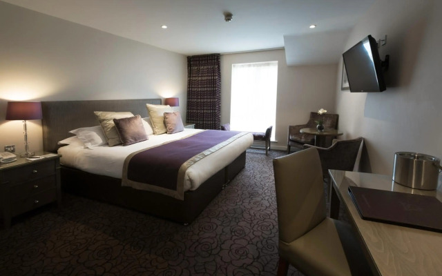 Sandford Springs Hotel & Golf Club