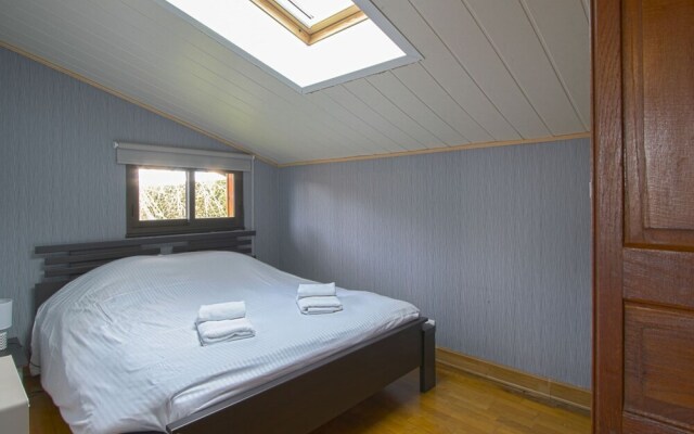 Modern Chalet in Bayeux With Garden