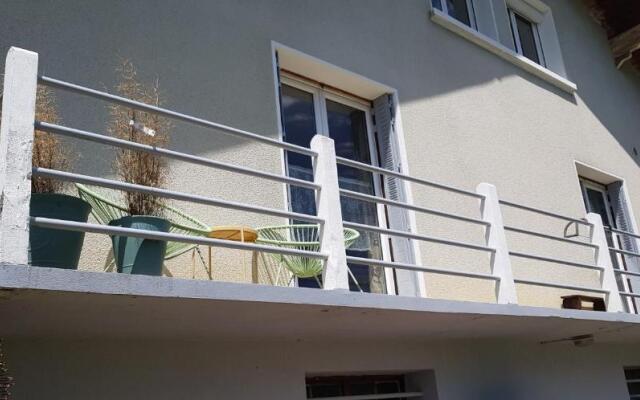 maison du haut de FREYDON ambiance Montagne