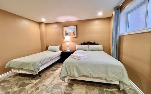 Newly Renovated Home in Central Aurora
